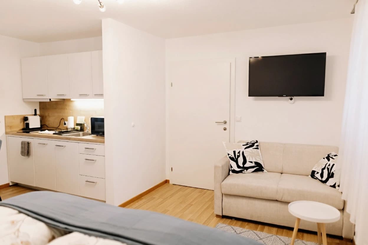 Fully equipped kitchen in Haus Montis Studio apartment for self-catering holidays in Austria